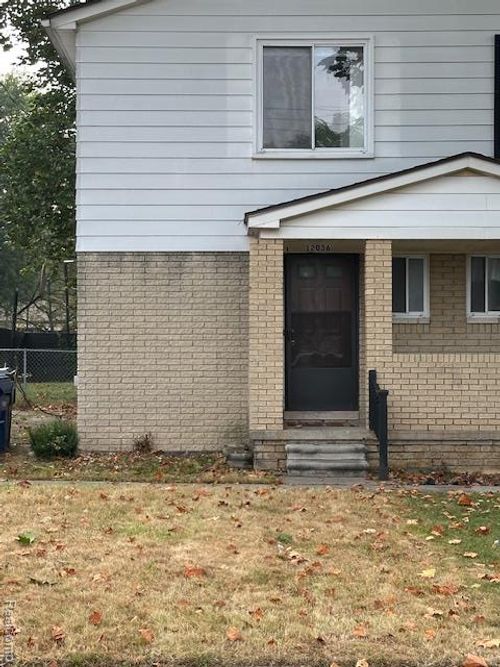 12036 San Jose, Redford, MI, 48239-2559 | Card Image