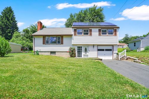 64 Beacon Hill Rd, East Hartford, CT, 06108-1503 | Card Image