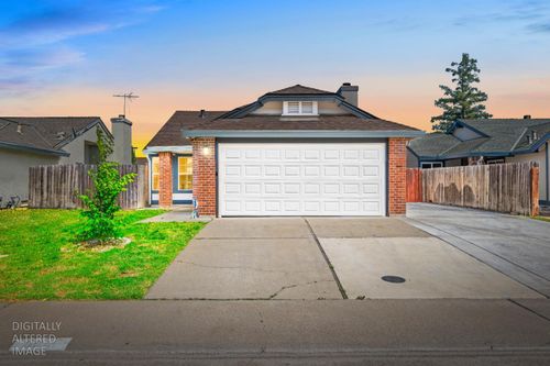 8013 Healy Court, Sacramento, CA, 95828 | Card Image