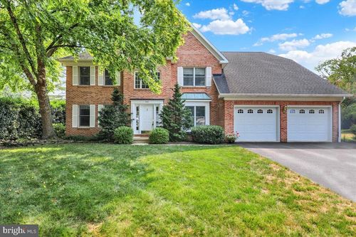 200 Sturbridge Dr, WYOMISSING, PA, 19610-2674 | Card Image