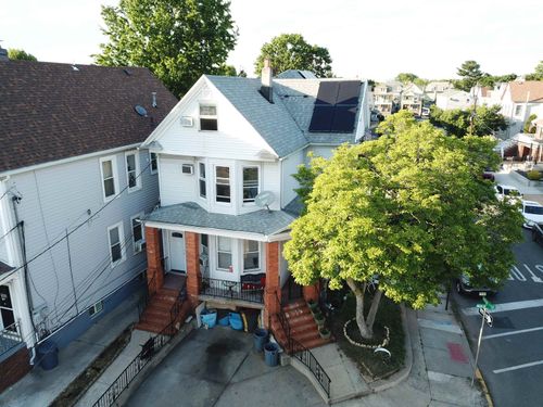101 North St, Bayonne, NJ, 07002-1570 | Card Image