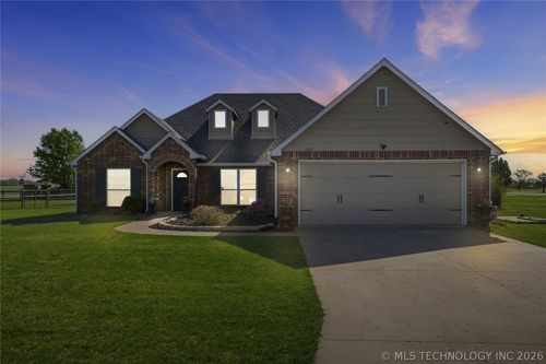 12601 Amling Dr, Oologah, OK, 74053-4178 | Card Image