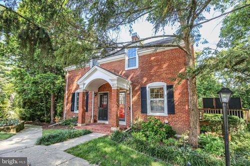 4671 34th St S, ARLINGTON, VA, 22206-1701 | Card Image