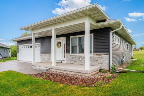 W4936 Battlestone Station Road, Shelby, WI, 54601 | Card Image