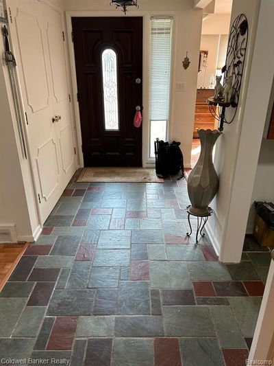 Slate foyer | Image 3