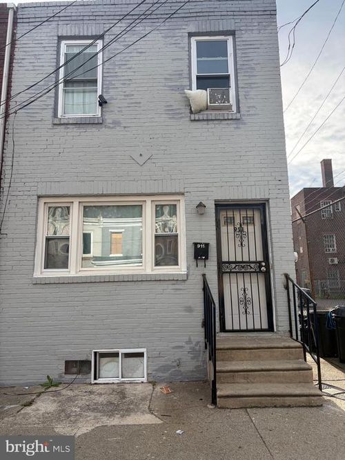 911 S 8th St, CAMDEN, NJ, 08103-2510 | Card Image