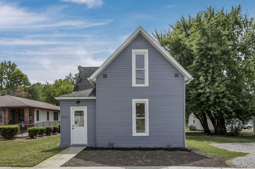 825 W Williams Ave, Bellefontaine, OH, 43311-1227 | Card Image