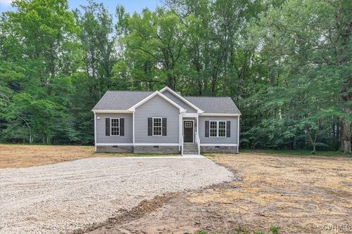 13601 Pole Run Rd, Disputanta, VA, 23842-8406 | Card Image