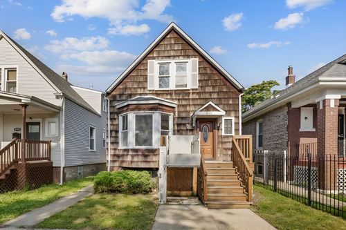 6410 S Mozart St, CHICAGO, IL, 60629-2832 | Card Image