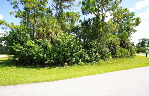 13275 Finkle Ave, Port Charlotte, FL, 33981-5084 | Card Image