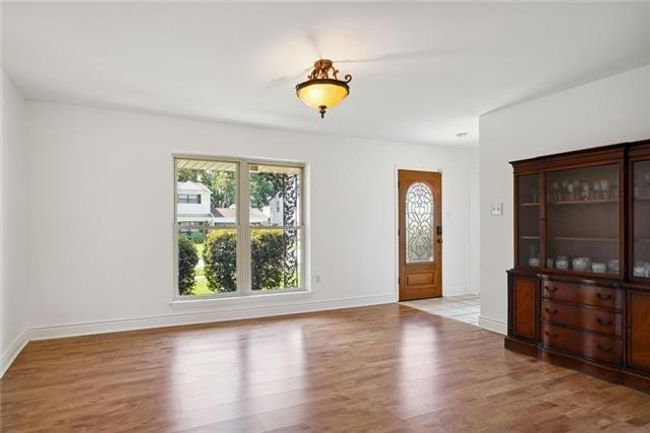 2nd living space | Image 8