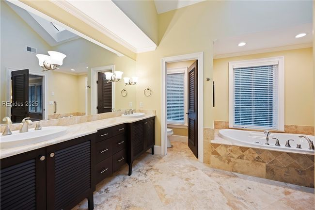 9 Armada St, House other with 6 bedrooms, 8 bathrooms and null parking in Hilton Head Island SC | Image 53