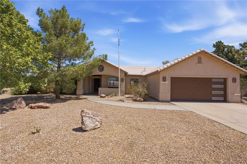7771 E Concho Dr, Kingman, AZ, 86401-8149 | Card Image