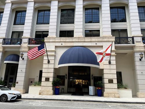 unit-225-801 S Olive Ave, West Palm Beach, FL, 33401-6183 | Card Image