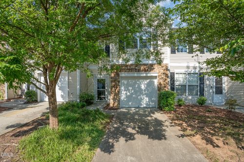 956 Shining Wire Way, Morrisville, NC, 27560-5744 | Card Image