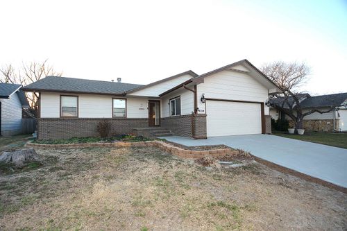 1703 S Shiloh St, Wichita, KS, 67207-5746 | Card Image