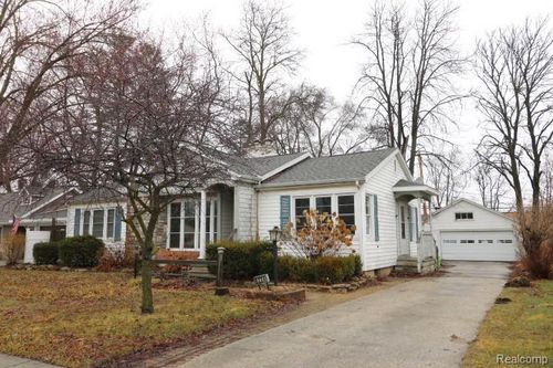 6224 Kilgour St, Marlette, MI, 48453-1363 | Card Image