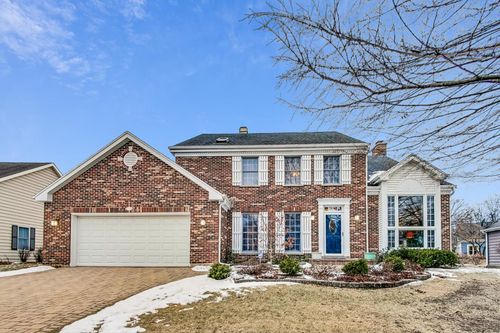 2142 N Charter Point Drive, Arlington Heights, IL, 60004 | Card Image