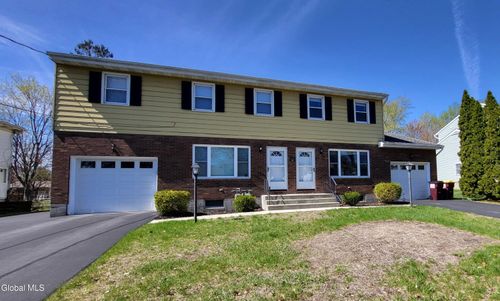 33B Ledgewood Drive, Colonie, NY, 12205 | Card Image