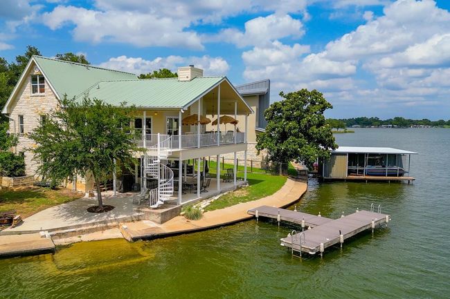 134 Glen Oaks Dr, House other with 3 bedrooms, 4 bathrooms and null parking in Sunrise Beach TX | Image 27