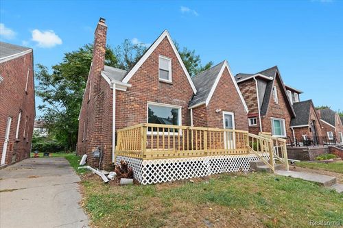 15732 Monte Vista St, Detroit, MI, 48238-1010 | Card Image