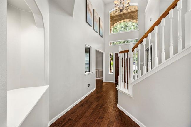 Beautiful Entry View 2 | Image 12