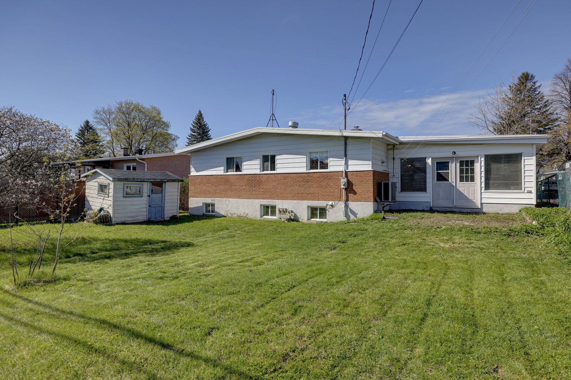 Residential in Québec (Les Rivières)