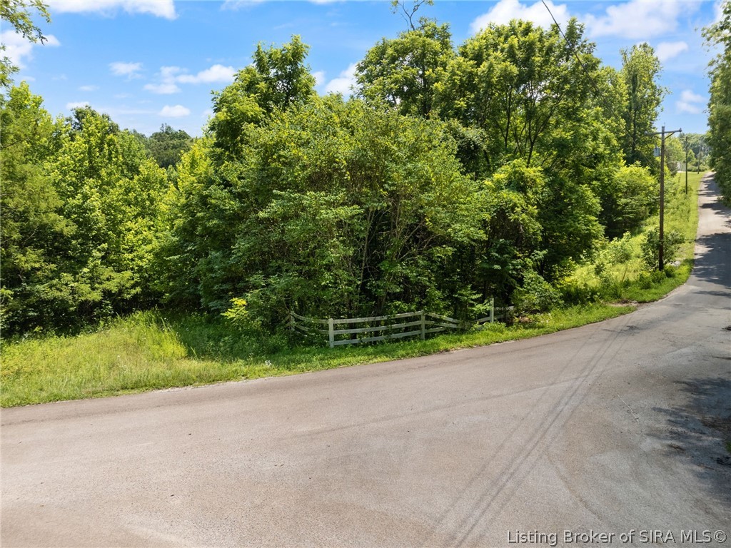 Land in West Baden 3