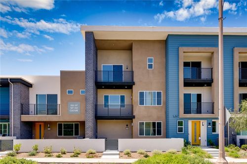 113 Culture, Irvine, CA, 92618-1466 | Card Image