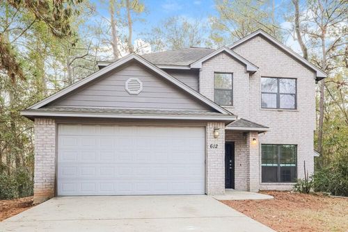 612 Spruce Dr, Conroe, TX, 77302-1188 | Card Image