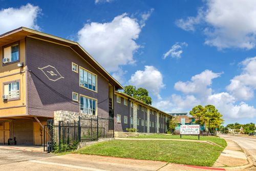209-5315 Columbia Ave, Dallas, TX, 75214-5166 | Card Image