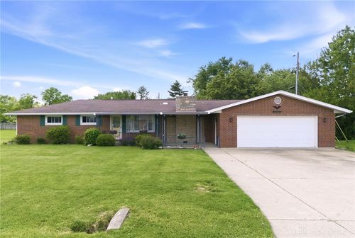 3071 Axe Dr, Fairborn, OH, 45324-2101 | Card Image