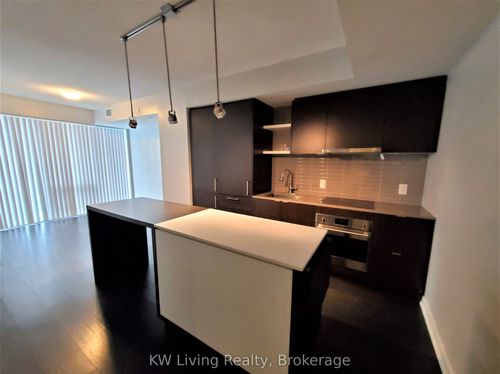 2005-100 Harbour St, Toronto, ON, M5J0B5 | Card Image