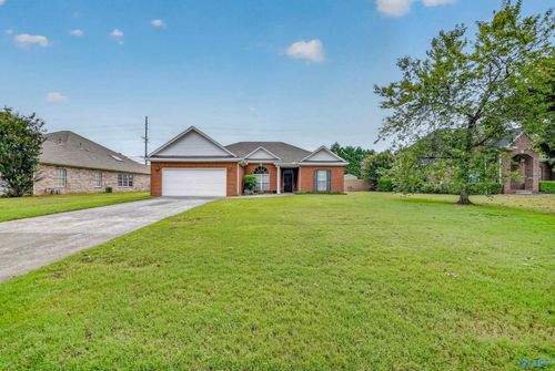 137 Garden Brook Drive, Madison, AL, 35758 | Card Image