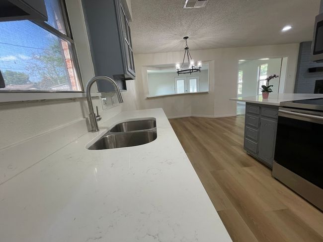 512 Andenwood Ct, House other with 3 bedrooms, 2 bathrooms and null parking in Everman TX | Image 12