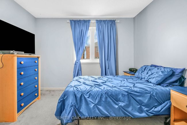 43 Sassafras Cir, House attached with 4 bedrooms, 4 bathrooms and 2 parking in Thornhill ON | Image 35