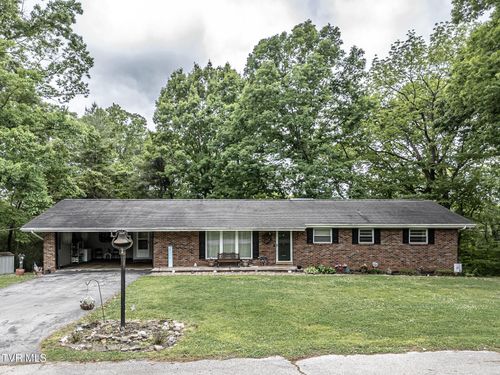 290 Wooded Hts, Greeneville, TN, 37743-8904 | Card Image