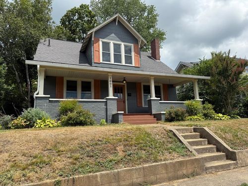 1005 Lawrence Ave, Bristol, VA, 24201-3423 | Card Image