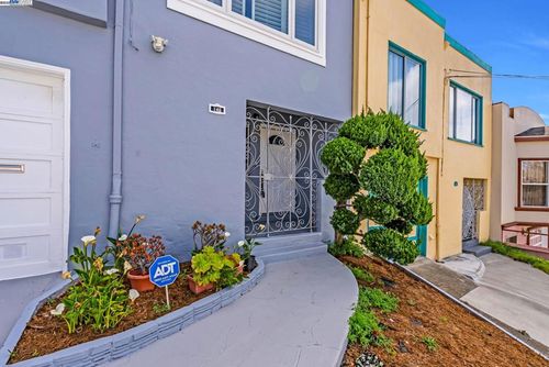 146 Ralston St, San Francisco, CA, 94132-3022 | Card Image