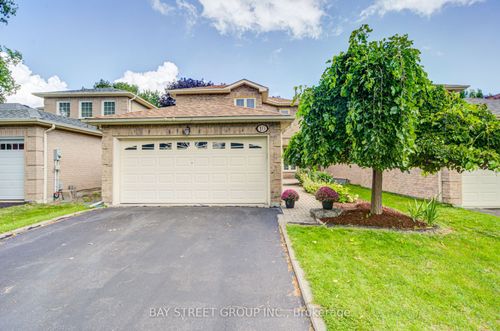 10 Hemingford Pl, Whitby, ON, L1R1G1 | Card Image