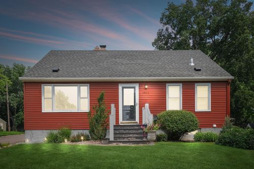 2622 Parkview Blvd, Robbinsdale, MN, 55422-3721 | Card Image