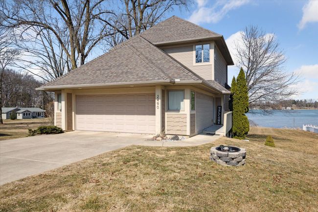 2490 Lakeview Dr, House other with 3 bedrooms, 4 bathrooms and null parking in Clarklake MI | Image 4
