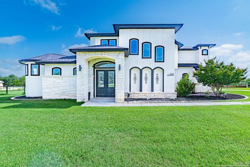 508 Wagon Train Rd, La Vernia, TX, 78121-4669 | Card Image