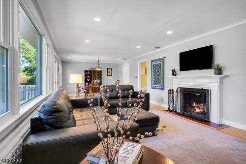 492 King George Rd, Basking Ridge, NJ, 07920-2809 | Card Image
