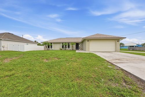 682 Sw Jacoby Ave, Port St. Lucie, FL, 34953-3953 | Card Image