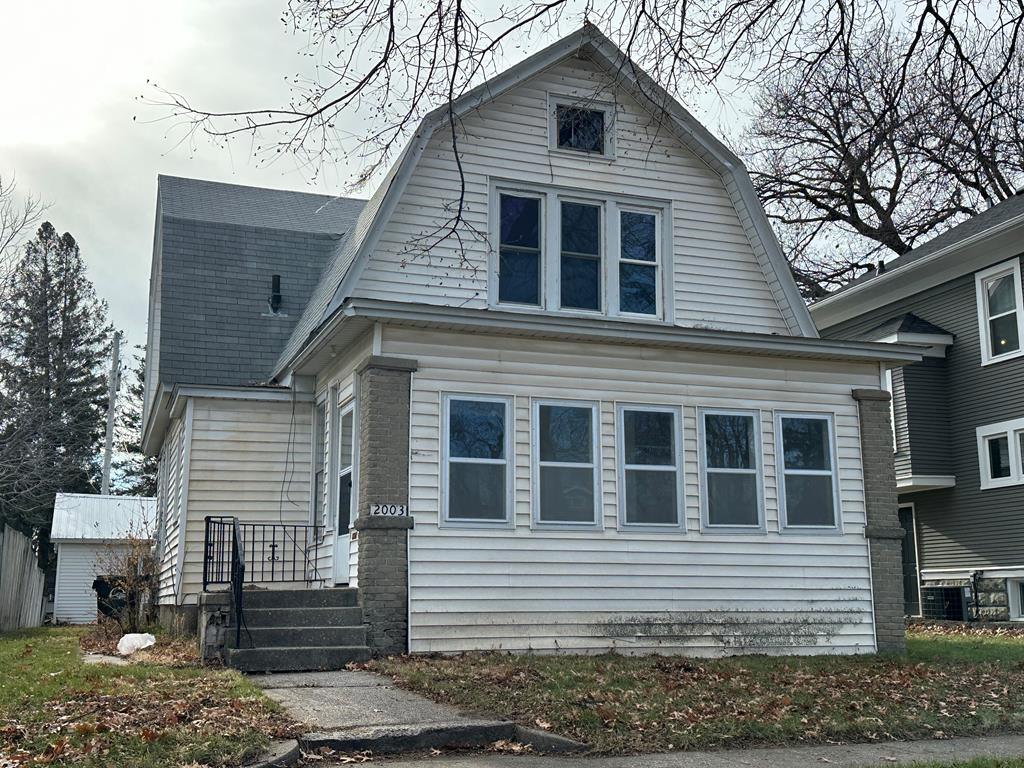 3rd Ave, Fort Dodge, IA 50501