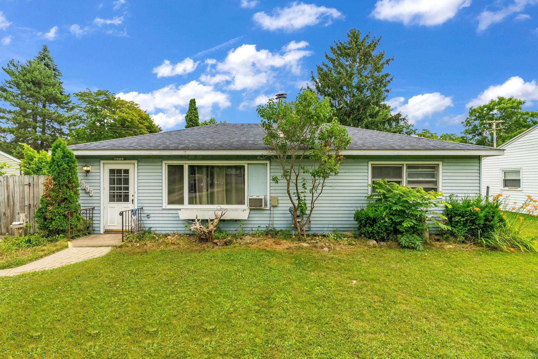 Sanilac Ave, Lexington, MI 48450
