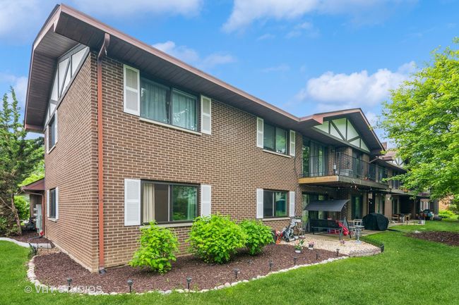 APT-1B - 305 Walters Ln, Condo with 3 bedrooms, 2 bathrooms and 4 parking in Itasca IL | Image 14