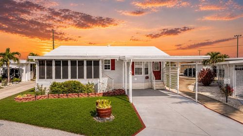 634 Leisure, VENICE, FL, 34285-2924 | Card Image