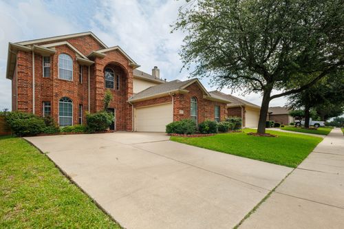 6107 Lakecrest Drive, Sachse, TX, 75048 | Card Image